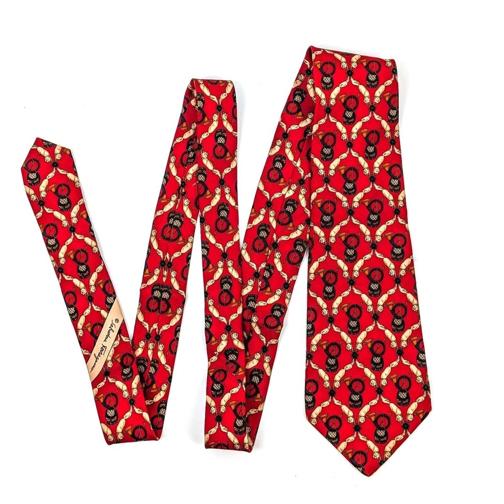 Salvatore Ferragamo Red Silk Tie Fox Hunting Horn Made Italy 3.75 In